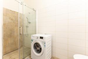 Lovely 2bds apt in the center - stp7