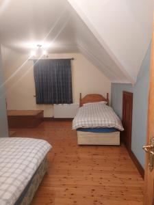 Malin Head - House - Sleeps 16 - Pet Friendly