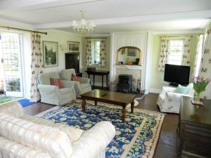 Victorian cottage overlooking the Plym Valley