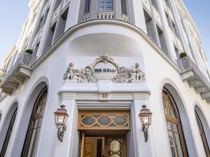 The Dolli at Acropolis, A Hotel to Live