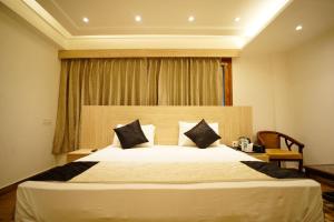 Mahaveer Grand