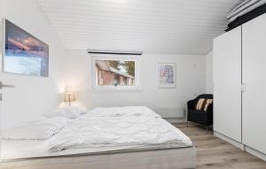 Holiday Home Blåvandvej Blåvand Xii