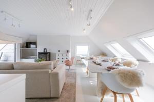 Huswell - Apartment with panoramic 270 degree sea-view