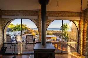 The Ocean Inn - Cummins