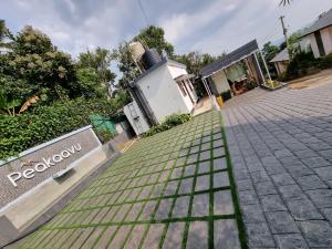 Peakaavu Cottages