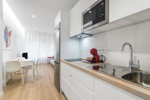 Home2Book Cozy & Chic Apartment near the Beach