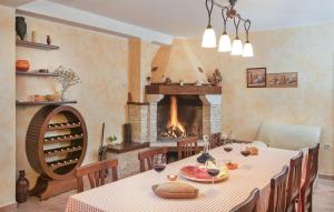 Nice Home In Karojba With Sauna 