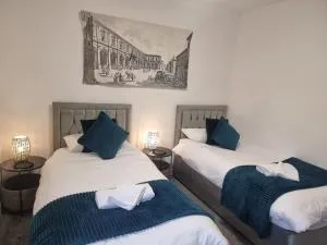 Cute Cottage in Egham Heathrow- 7 Guests 3 bedrooms - 埃格姆