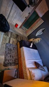 Urban Hostal San Gil- Piscina Restaurante Bar