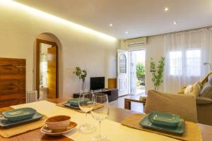 Villa Pink Villacosta - Winter by the sea