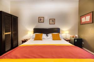 Hotels Hotel d'Aragon - Place de la Comedie : photos des chambres