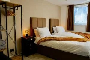 Modern 1BR Apartment - West Auckland