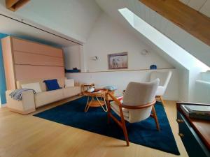 Studio élégant à Sauzon, port et village - FR-1-418-185