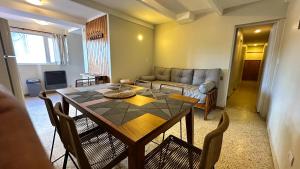 Cercano Centro y Lago - Calidez y Comfort