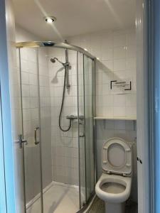 The Rose And Crown Hotel