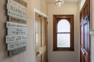 Sea View Cottage, Sandgate