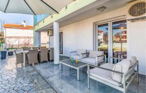5 Bedroom Amazing Home In Medulin 