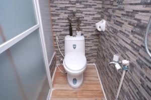 Golden V Grandeuria Unit F