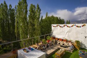 Rainbow Holiday Home