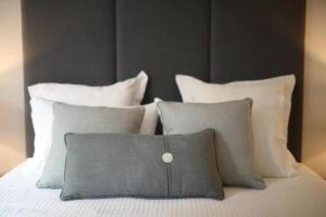 LeGeo-Luxurious Athenian Apartment