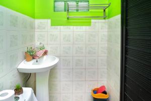 Golden V Executive Homes Unit I