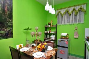 Golden V Executive Homes Unit J