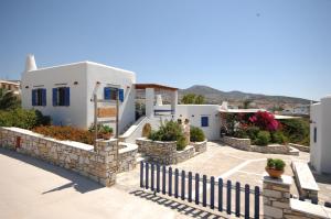 Marias Village One Bedroom House 4
