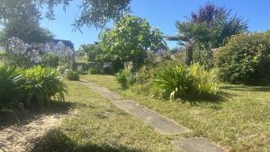 Villas 659 - Charmante maison en pierres, dans le centre d'Erquy, : photos des chambres