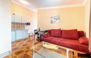 Awesome Apartment In Vir With Wi-Fi