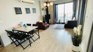 The base Central Pattaya 2 bed 1 bath by Numam