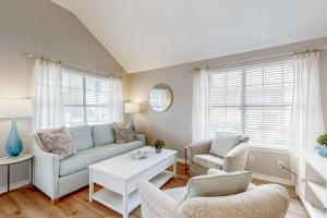 Cottages of Crystal Beach Sea La Vie