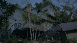 Mountain Vibes Resort Wayanad