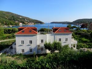 4 star pansion Guest House Kukuljica 2 Zaton Horvaatia