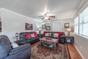 Songbird Haven Cozy Country Getaway