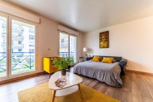 Appartements Vieux Lille - Balcon - Parking : photos des chambres