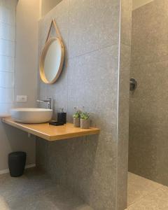 VillaFiera, flat near metro and easy parking