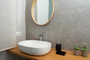 VillaFiera, flat near metro and easy parking