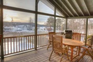 Long Lake Escape; A Pet friendly family home! - 牛津