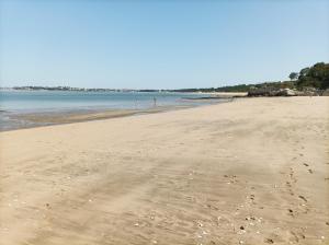 Résidence Le Vallon à 180 m de la plage