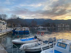 Captains Beach Apartments