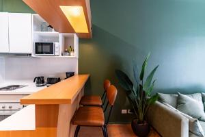 Dpto Recién Remodelado y con Patio (Lastarria)