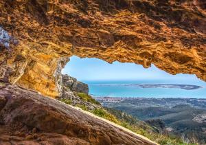 Piso nuevo y céntrico con piscina en Sant Carles de la Rápita