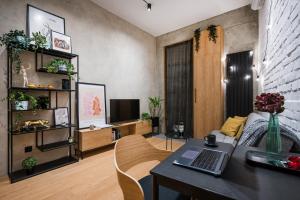 D21 Art Loft Apartment