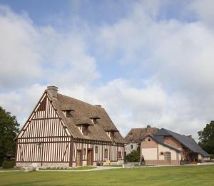 Hotels Manoir de Surville : photos des chambres