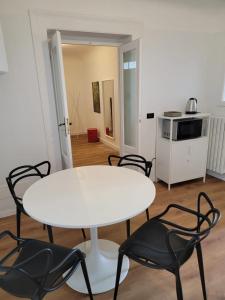 Central Station Apartment 1