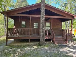 Two Bedroom Cozy Cabin #14 on Patoka Lake in Southern Indiana - Paoli