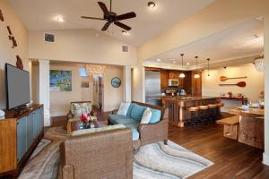 Luxury Oceanview 4BR Penthouse In Poipu