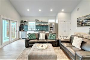 La Puerta Rosada - Gorgeous home w Private Pool