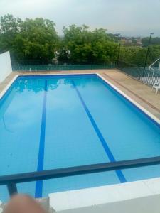 Casa con piscina interna para tus vacaciones