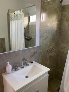 Lo de Almada Cabañas&Suites